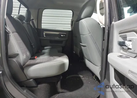 2017 Ram 2500 Big Horn 4X4 6'4 Box z USA, uszkodzony, nr VIN 3C6UR5DJ0HG782421